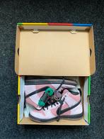 KCDC x Nike SB Dunk High maat 41, Nike, Ophalen of Verzenden, Roze, Sneakers of Gympen