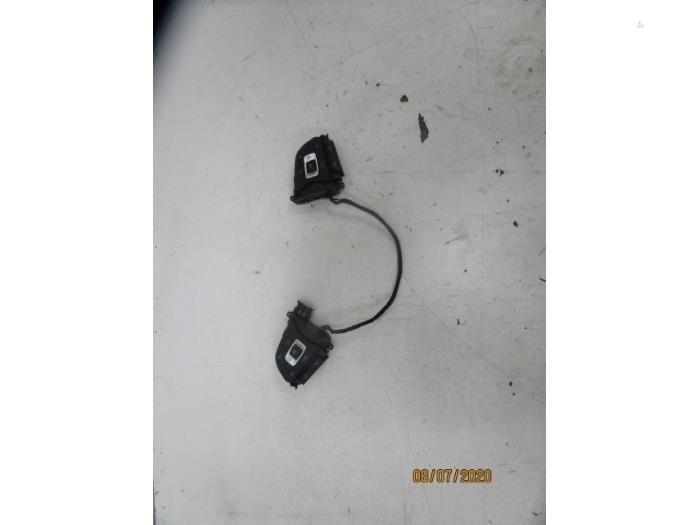 Schakelaar stuurbediening Volkswagen Polo (22745641), Auto-onderdelen, Dashboard en Schakelaars, Gebruikt, Ophalen of Verzenden