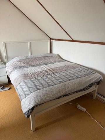 Ikea bed 140x200 incl. matras 