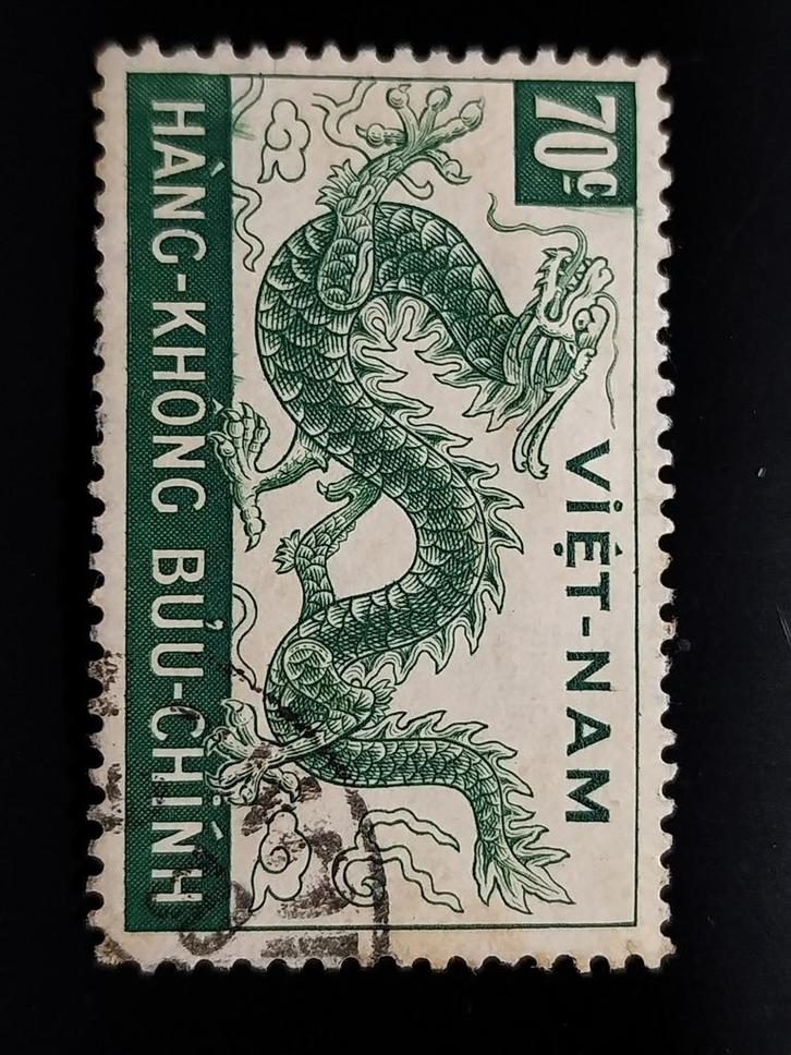 Vietnam Postzegel met Draak, Postzegels en Munten, Postzegels | Azië, Gestempeld, Zuidoost-Azië, Ophalen of Verzenden