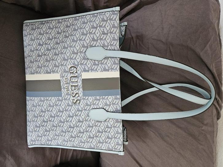 Guess damestas, Sieraden, Tassen en Uiterlijk, Tassen | Damestassen, Zo goed als nieuw, Handtas, Blauw, Ophalen