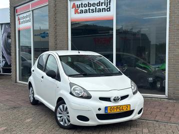 Toyota Aygo 1.0-12V Cool - Airco - 4 Deurs - beschikbaar voor biedingen