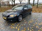 Volvo V50 2.0 2006 Apk! Volle tank!, Auto's, Voorwielaandrijving, 1281 kg, 4 cilinders, Zwart