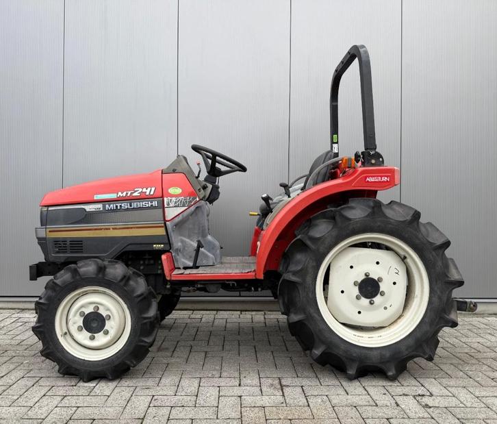 Mitsubishi MT241 minitrekker - 4WD - 28PK - Weinig draaiuren, Zakelijke goederen, Agrarisch | Tractoren, tot 2500, Overige merken