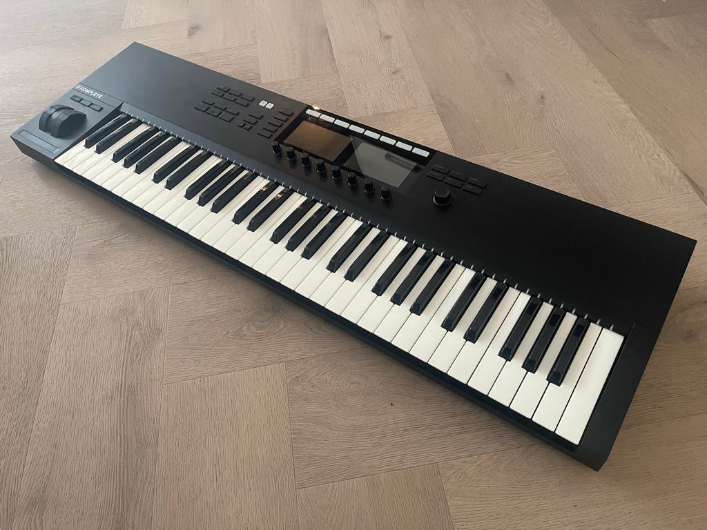 Native Instruments Komplete Kontrol S61 MK2 Toetsenbord, Muziek en Instrumenten, Keyboards, Zo goed als nieuw, 61 toetsen, Overige merken