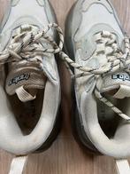 Balenciaga Triple S Sneakers Maat 36, Kleding | Dames, Schoenen, Verzenden, Gedragen, Beige, Sneakers of Gympen