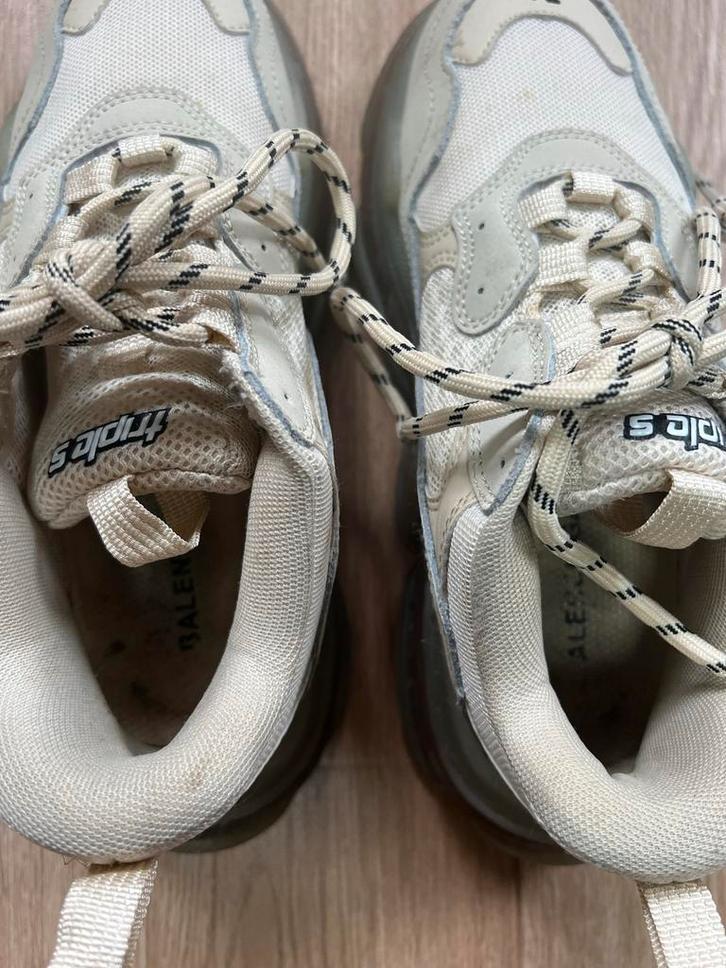 Balenciaga Triple S Sneakers Maat 36, Kleding | Dames, Schoenen, Gedragen, Sneakers of Gympen, Beige, Verzenden