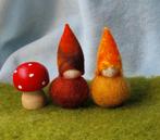 Herfst popje seizoenstafel vrije school kabouter paddestoel, Hobby en Vrije tijd, Vilt, Verzenden, Nieuw, Figuurtje(s), Wolvilt