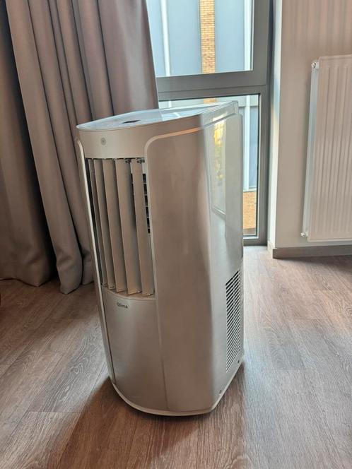 Mobiele airco Qlima, Witgoed en Apparatuur, Airco's, Zo goed als nieuw, Mobiele airco, 60 tot 100 m³, 3 snelheden of meer, Koelen en Ontvochtigen