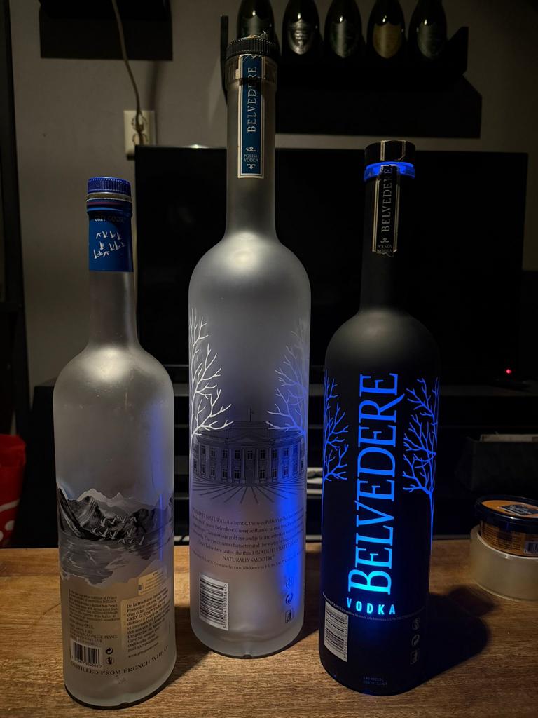 Lege flessen drank A merken, Verzamelen, Ophalen of Verzenden, Nieuw, Frankrijk, Overige typen