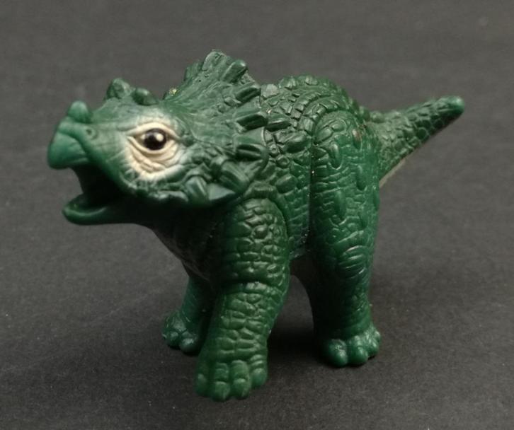 Lost World JURASSIC PARK Triceratops Hatchling 1996 KENNER 1, Verzamelen, Speelgoed, Gebruikt, Verzenden