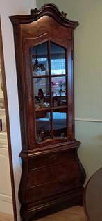 Notenhouten hoekkast, Huis en Inrichting, Ophalen, Zo goed als nieuw, 25 tot 50 cm, 50 tot 100 cm