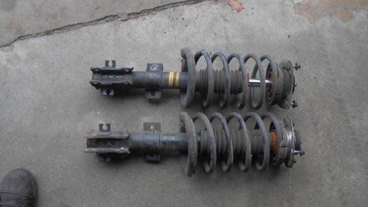 veerpoot links en rechts voor Volvo s60/v70 - bj. 2000 -2008, Auto-onderdelen, Ophanging en Onderstel, Volvo, Gebruikt, Verzenden