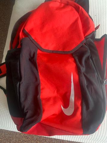 Nike Rugzak - Rood/Zwart beschikbaar voor biedingen