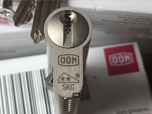 3 gelijksluitende DOM Plura SKG** cilinders splinternieuw!, Doe-het-zelf en Verbouw, Hang- en Sluitwerk, Nieuw, Slot, Overige materialen