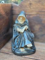 Oude monnik beeldje met boek, Antiek en Kunst, Kunst | Beelden en Houtsnijwerken, Ophalen of Verzenden