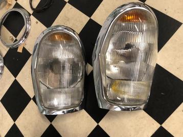 Mercedes Benz 220 SE W111 en W 112 en W108 Koplampen  beschikbaar voor biedingen