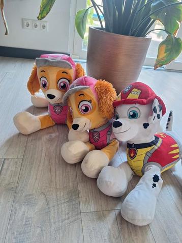 Grote paw patrol knuffels beschikbaar voor biedingen