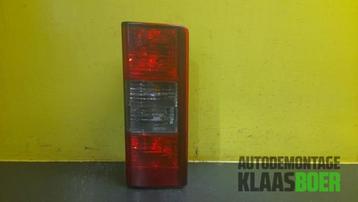 Achterlicht rechts van een Opel Combo beschikbaar voor biedingen