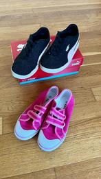 Set of 2 Kids shoes Size 35, Jongetje of Meisje, Ophalen of Verzenden, Gebruikt, Schoentjes