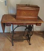 Antieke Phoenix naaimachine met gietijzeren onderstel, Antiek en Kunst, Antiek | Naaimachines, Ophalen