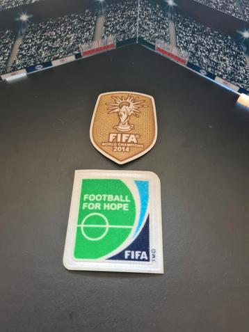 FIFA World Champions 2014 & Football for Hope patches beschikbaar voor biedingen