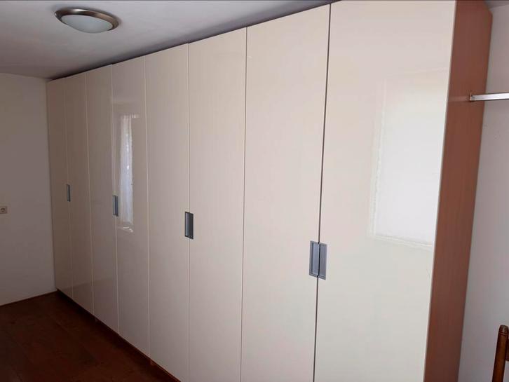 IKEA PAX kledingkasten, hoogglans crème wit, Huis en Inrichting, Kasten | Kledingkasten, Zo goed als nieuw, 200 cm of meer, 50 tot 75 cm