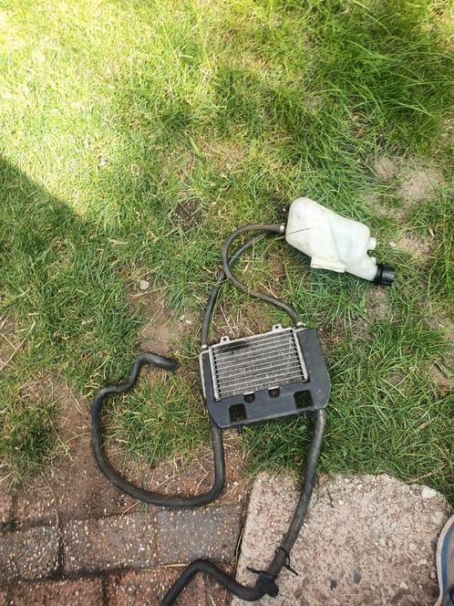 Gilera runner radiateur radiator 50cc sp pro zip koelsysteem, Fietsen en Brommers, Brommeronderdelen | Algemeen, Zo goed als nieuw
