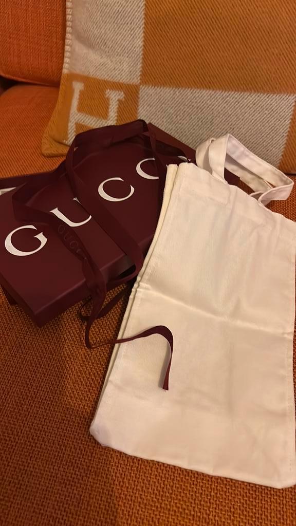 witte Guccishopper mini met doos ORIGINEEL NIEUW🥰, Sieraden, Tassen en Uiterlijk, Tassen | Damestassen, Nieuw, Wit, Ophalen of Verzenden