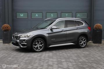 BMW X1 sDrive20i High Exe|Panorama|H&K Audio|Leder|HUD|Trekh beschikbaar voor biedingen