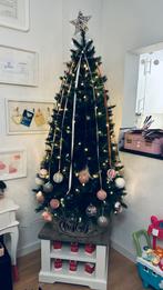 Triumph Kerstboom Forest Frosted Slim met verlichting 185cm, Diversen, Kerst, Ophalen of Verzenden, Zo goed als nieuw