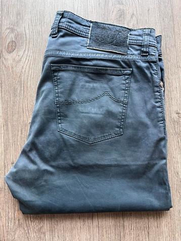 Jacob Cohen jeans size 37 type J688 comfort beschikbaar voor biedingen