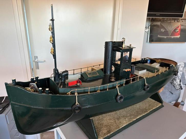 Sleepboot stuart stoommachine electro motor 504, Hobby en Vrije tijd, Modelbouw | Overige, Zo goed als nieuw, Groter dan 1:32