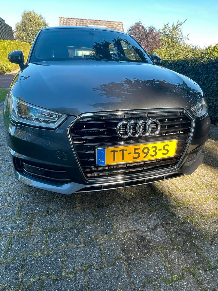 Audi A1 1.0 Tfsi 95pk 2018 Grijs, Auto's, Audi, Particulier, A1, Benzine, Hatchback, Handgeschakeld, Origineel Nederlands, Zilver of Grijs