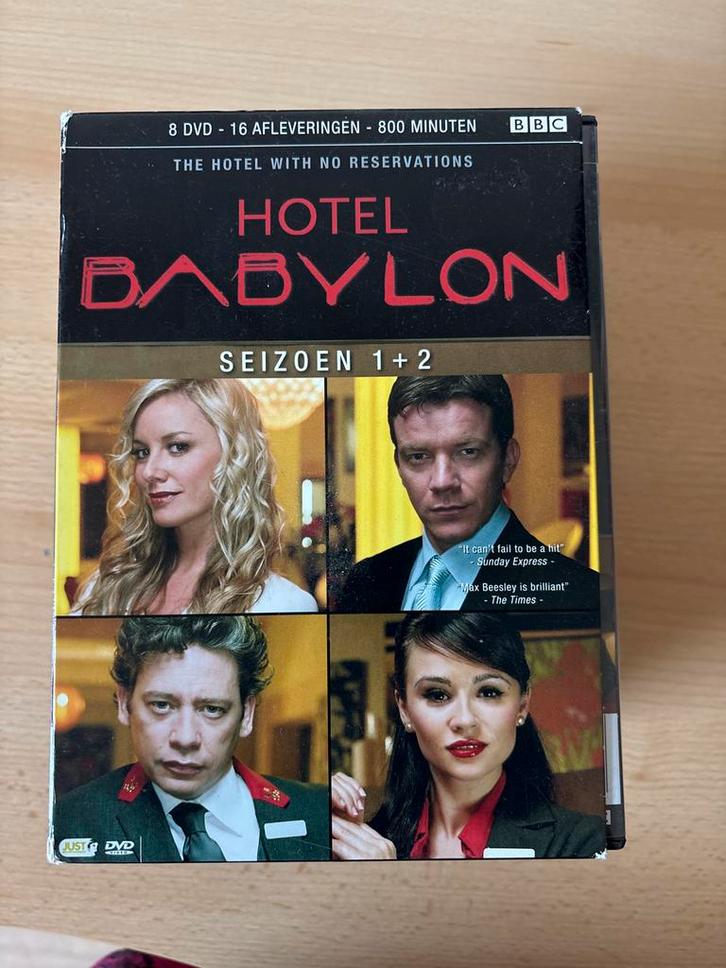 Hotel Babylon Seizoen 1+2 DVD Boxset, Cd's en Dvd's, Dvd's | Tv en Series, Zo goed als nieuw, Drama, Boxset, Alle leeftijden, Ophalen of Verzenden