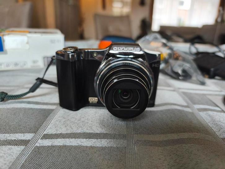 Olympus SZ11. In prima staat., Audio, Tv en Foto, Fotocamera's Digitaal, Zo goed als nieuw, Olympus, Ophalen of Verzenden