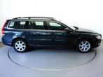 Volvo V70 T4 180pk Nordic+ Winter Line AUTOMAAT 72dkm! NL-au, Zwart, 4 cilinders, Traction-control, 1600 kg