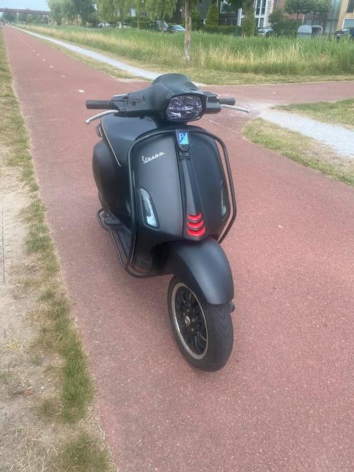 Vespa sprint 2016 opknapper, Fietsen en Brommers, Scooters | Vespa, Gebruikt, Ophalen of Verzenden