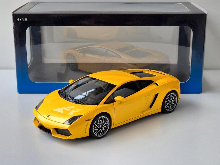 1:18 AutoArt Lamborghini LP560-4 Giallo 2008 Cordelia Wheels, Hobby en Vrije tijd, Modelauto's | 1:18, Zo goed als nieuw, Auto