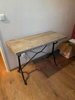Sidetable mango hout en smeed gietijzeren onderstel, Huis en Inrichting, Overige materialen, Luxe, stijl, landelijk, cosmopolitan