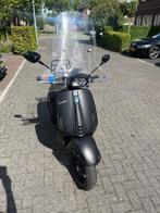 Vespa Sprint Notte geel kenteken 5537km eerste eigenaar, Fietsen en Brommers, Scooters | Vespa, Ophalen, Maximaal 45 km/u, Vespa S