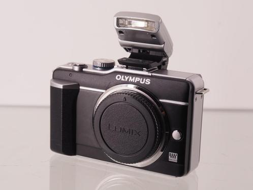 Olympus E-PL1 body + gratis FL-LM1 flitser, Verzamelen, Fotografica en Filmapparatuur, Fototoestel, 1980 tot heden, Ophalen of Verzenden