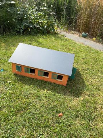 Kids Globe Paardenstal 1:24 beschikbaar voor biedingen