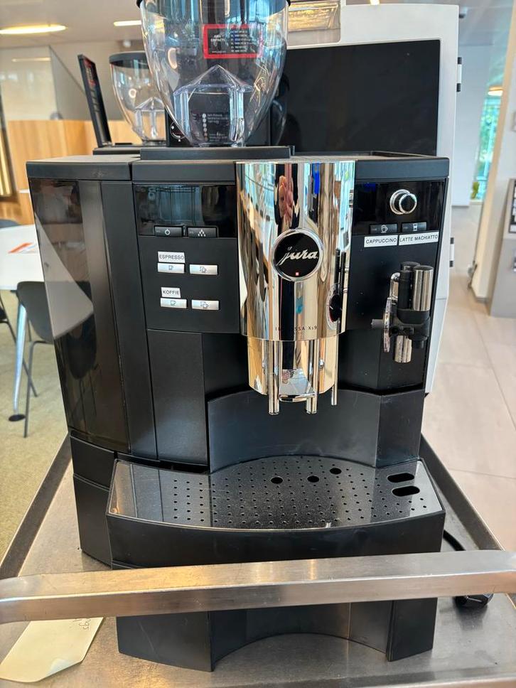 1x Jura Impressa XS9 + 1x  Melkopschuimer, Witgoed en Apparatuur, Koffiezetapparaten, Gebruikt, Koffiebonen, Koffiemachine, 4 tot 10 kopjes