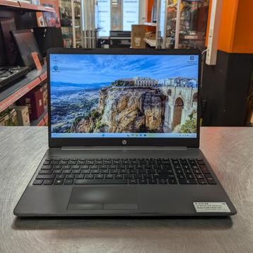 HP 255 G8 15.6″ Notebook Ryzen 5 8GB 256GB SSD beschikbaar voor biedingen