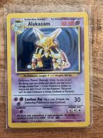 Alakazam 1/102 ( base ) holo, Ophalen of Verzenden, Zo goed als nieuw