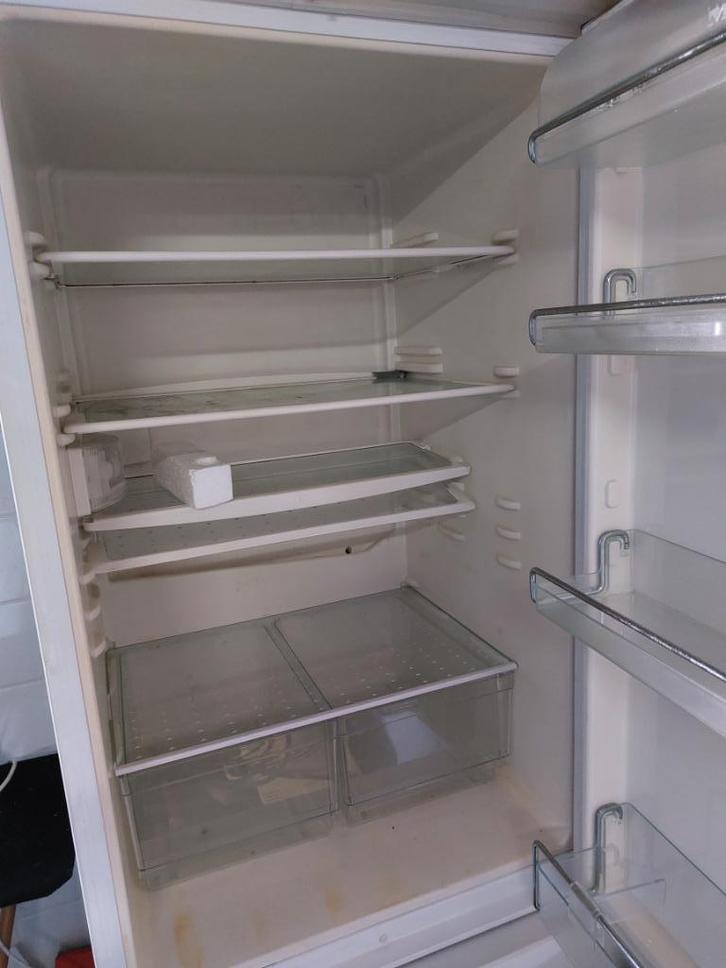 Miele koelvries combinatie vrijstaand met drie vriesvakken, Witgoed en Apparatuur, Koelkasten en IJskasten, Gebruikt, Met aparte vriezer