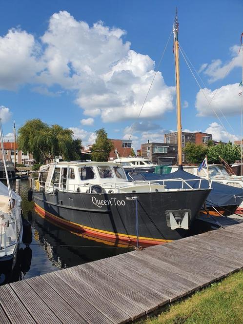Bergumermeer kruiser met open kuip, Watersport en Boten, Motorboten en Motorjachten, Gebruikt, Staal, 9 tot 12 meter, Diesel, Binnenboordmotor