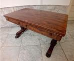 Antiek houten tafel., Ophalen