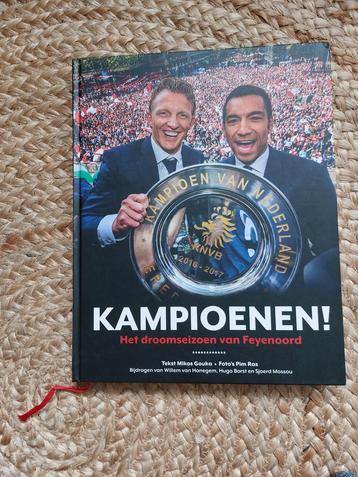 Feyenoord Jaarboek 2016-2017 Kampioenen! - Als Nieuw! beschikbaar voor biedingen